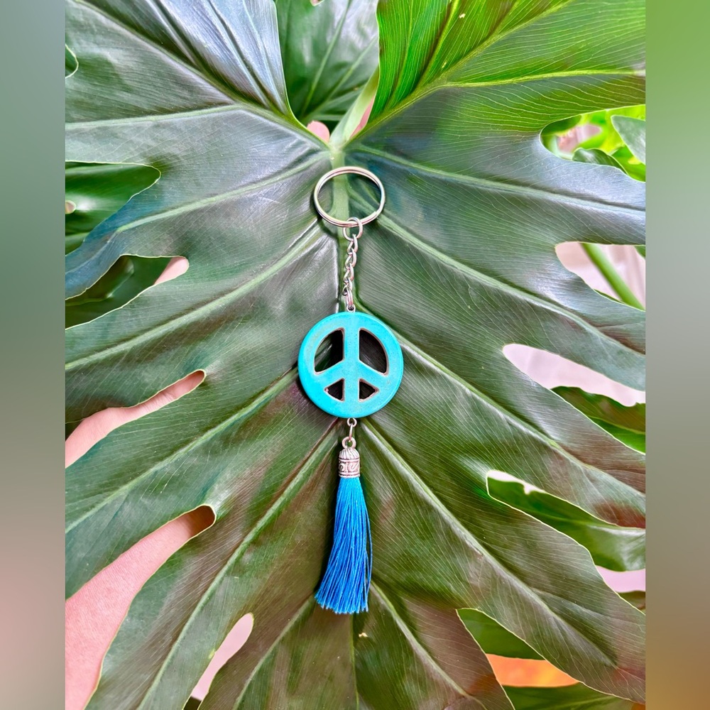 Magnesite Keychain - Picture 2 of 4